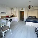 Naiades 2 Apartment